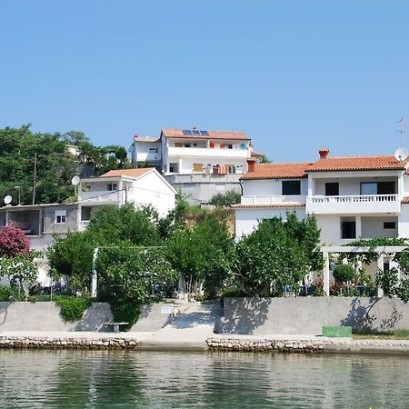 Kampor Apartments Buitenkant foto